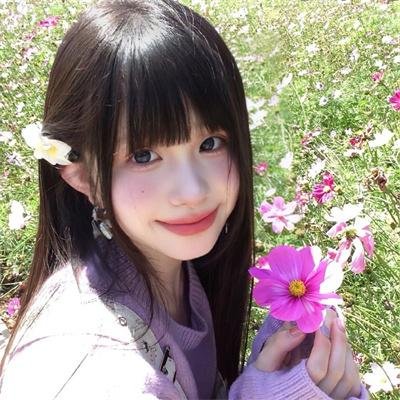《坡道上的红屋顶》封面