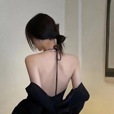 《曼森》封面